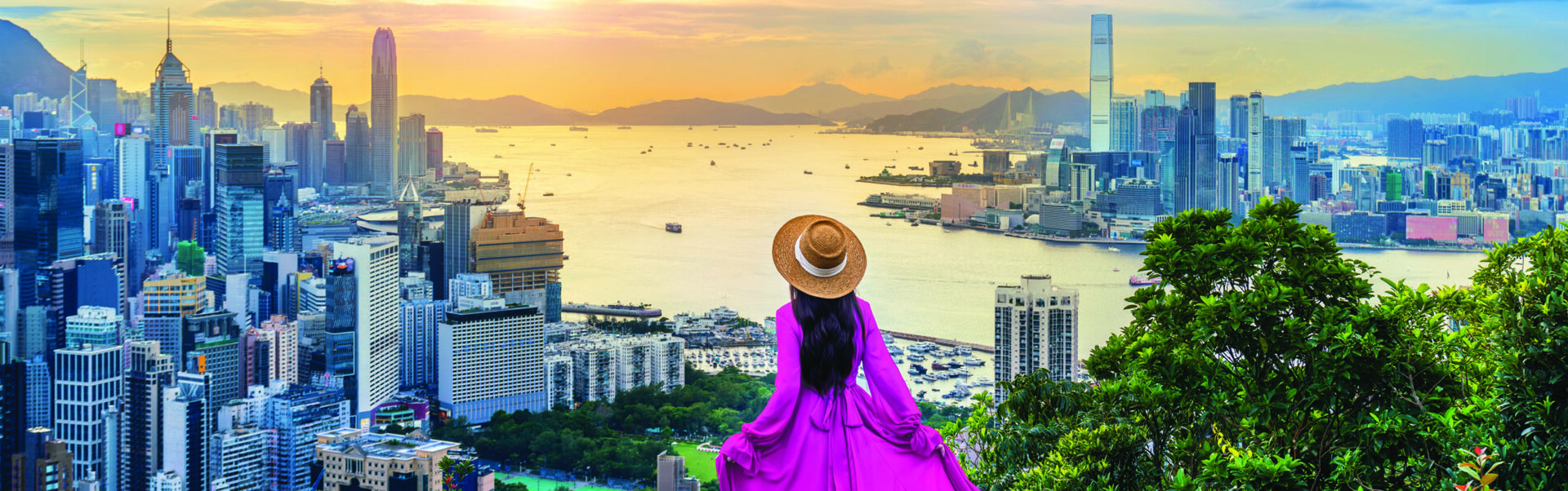 Ladies travel Hong Kong Macau