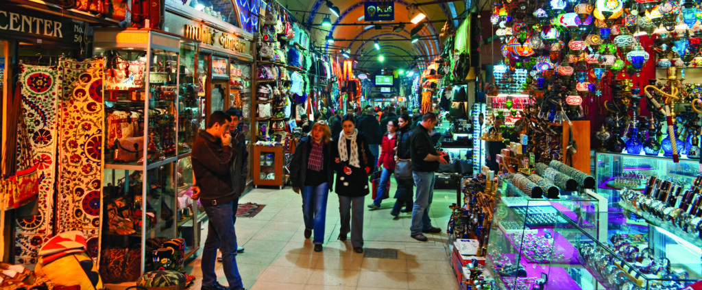 LadiesTravel Tour to Turkey, Istanbul. Ladies shopping in the GrandBazaar